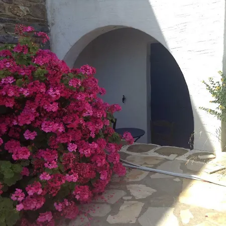 Orkos Village Apartment Pláka